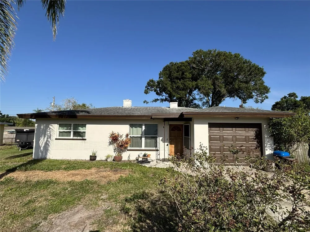 1347 BUCKINGHAM DRIVE Clearwater, FL 33756