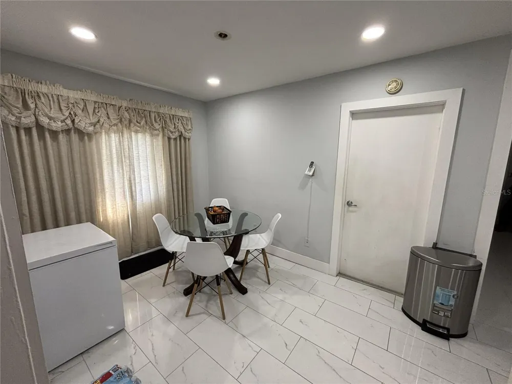1347 BUCKINGHAM DRIVE Clearwater, FL 33756