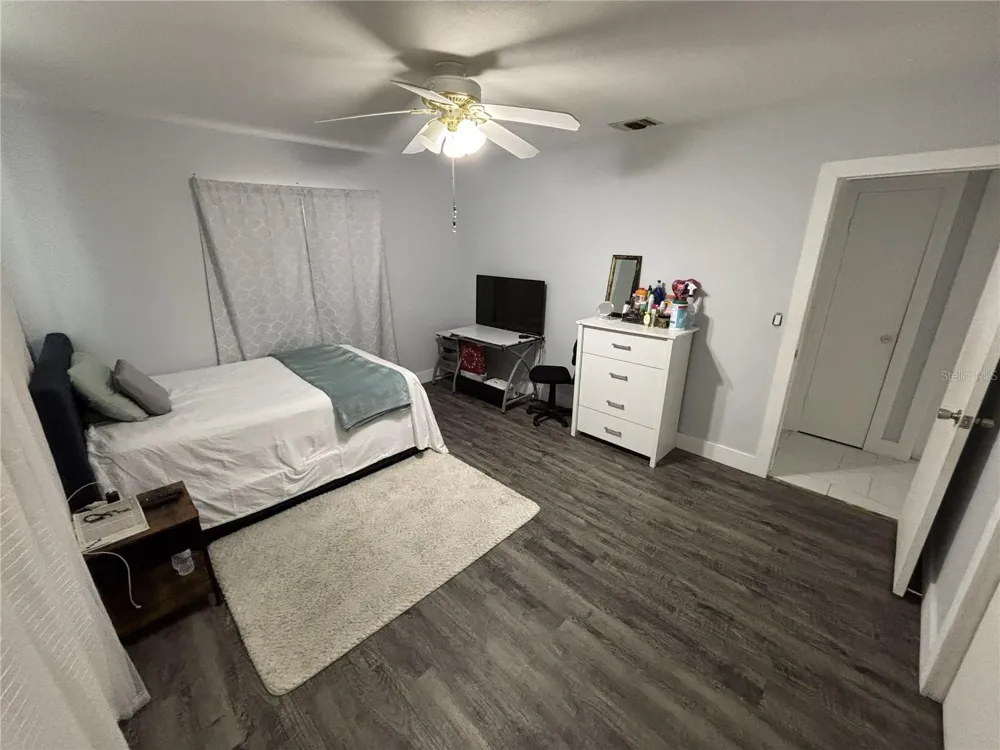 1347 BUCKINGHAM DRIVE Clearwater, FL 33756