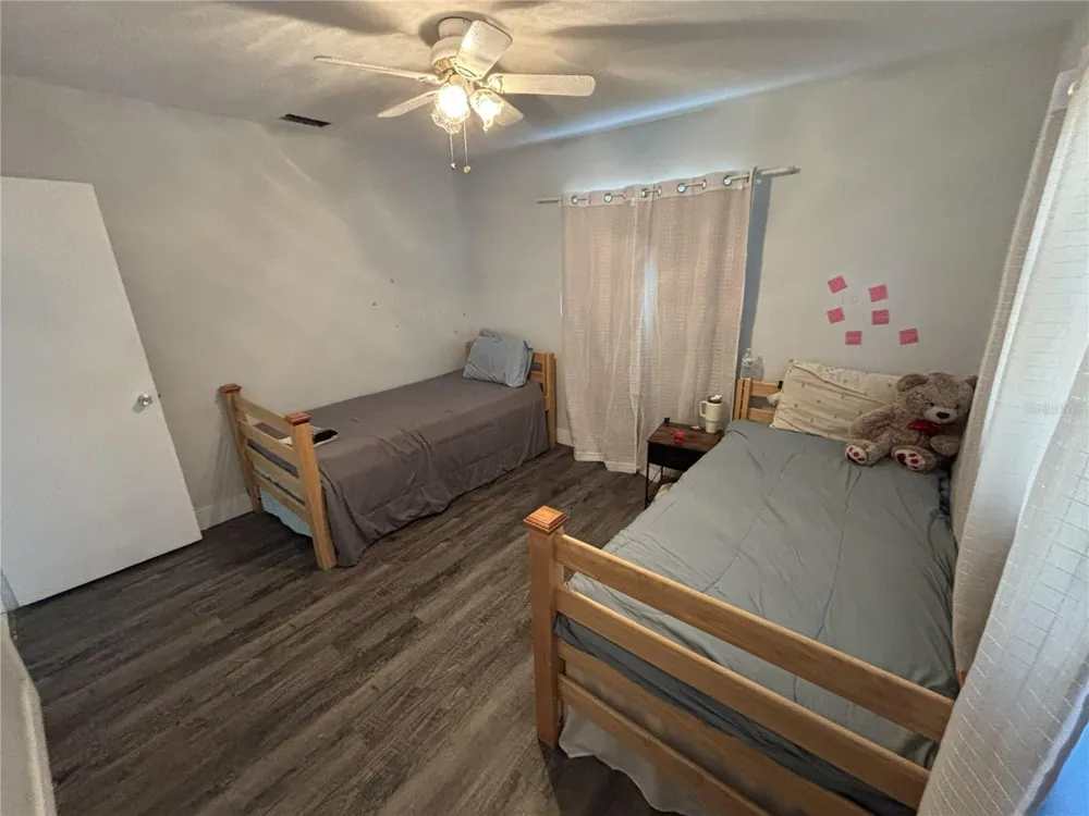 1347 BUCKINGHAM DRIVE Clearwater, FL 33756