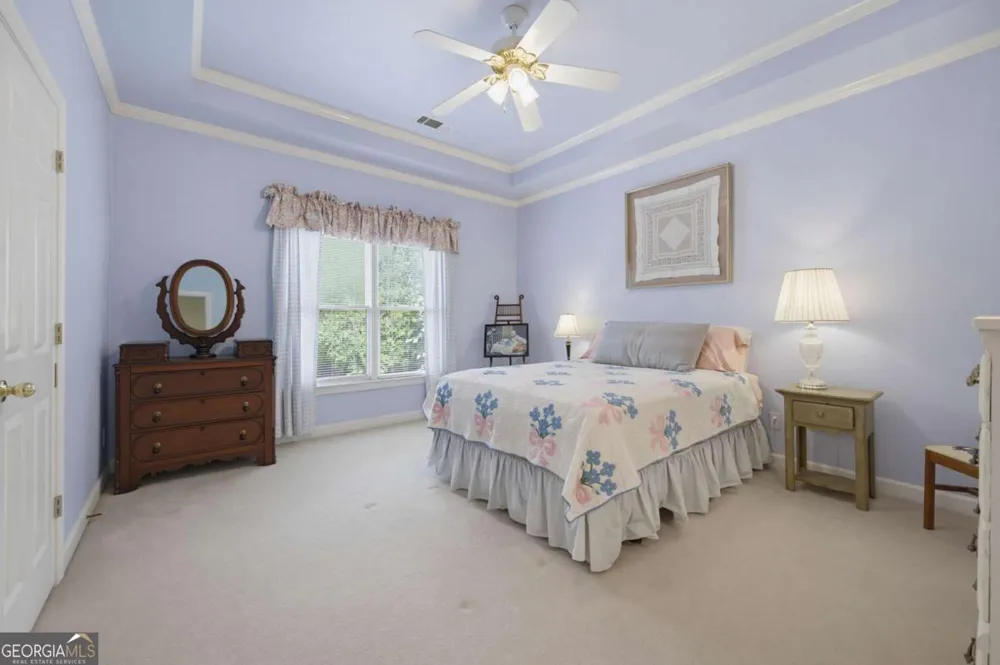 5570 Stoneleigh DR Suwanee, GA 30024