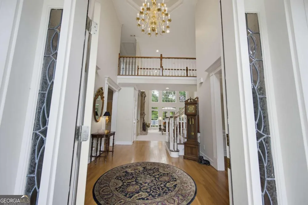 5570 Stoneleigh DR Suwanee, GA 30024