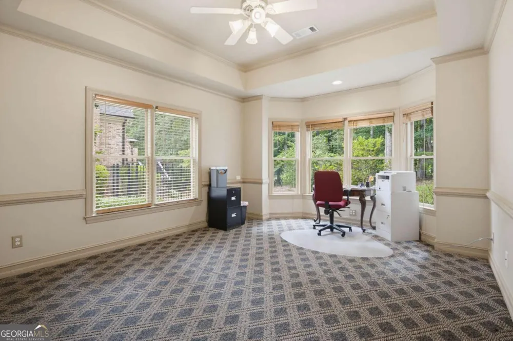 5570 Stoneleigh DR Suwanee, GA 30024