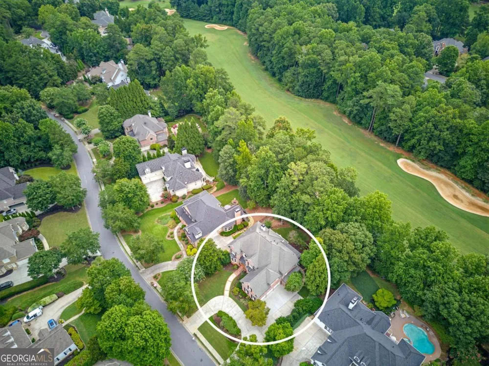 5570 Stoneleigh DR Suwanee, GA 30024