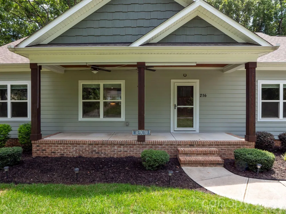 216 Paradise Drive Belmont, NC 28012