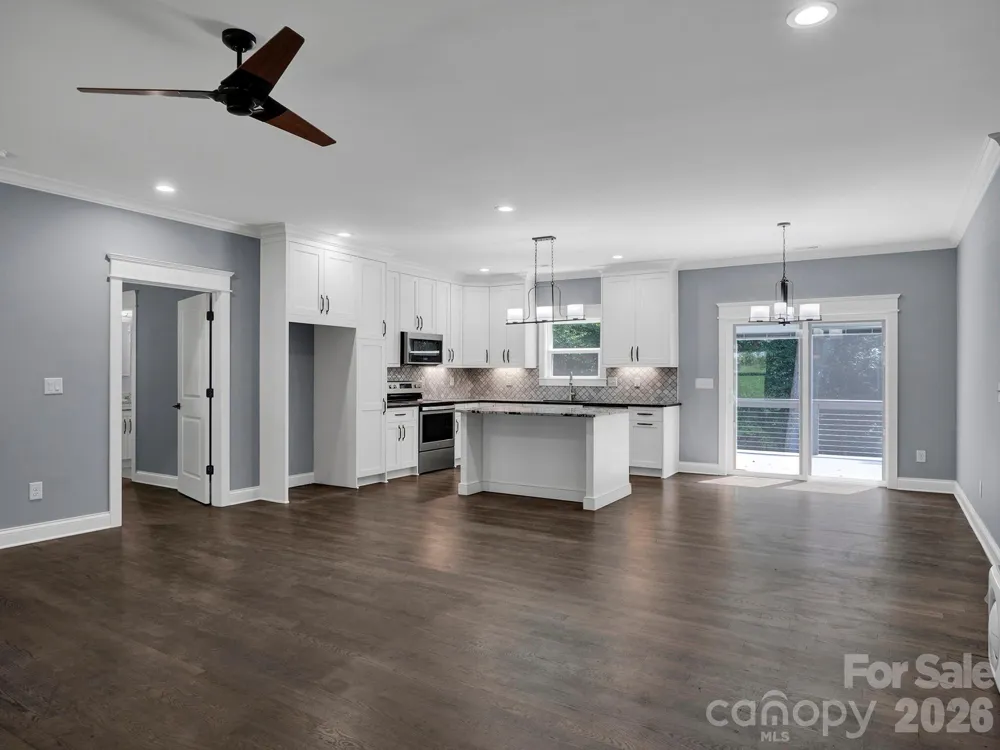 216 Paradise Drive Belmont, NC 28012