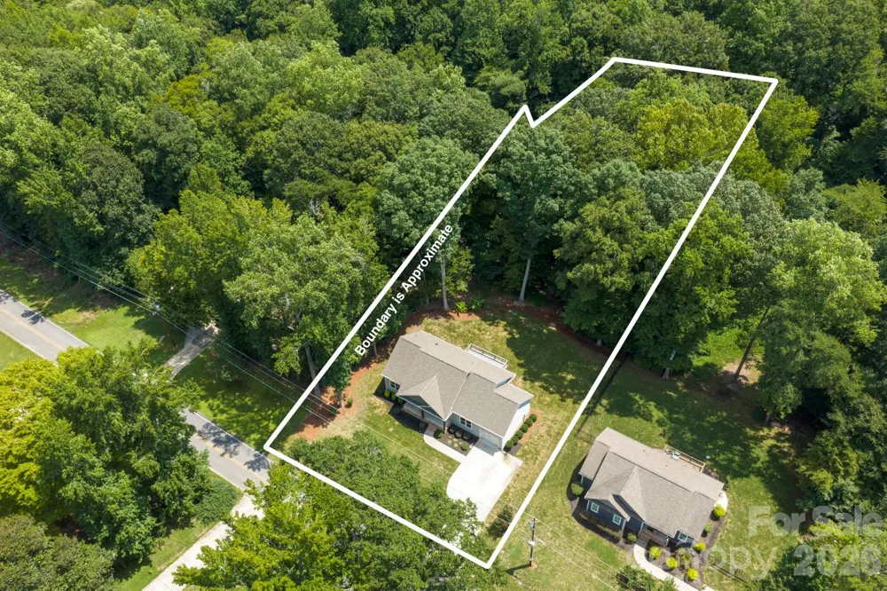 216 Paradise Drive Belmont, NC 28012