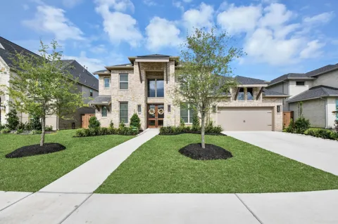 3527 Highcliffe Drive