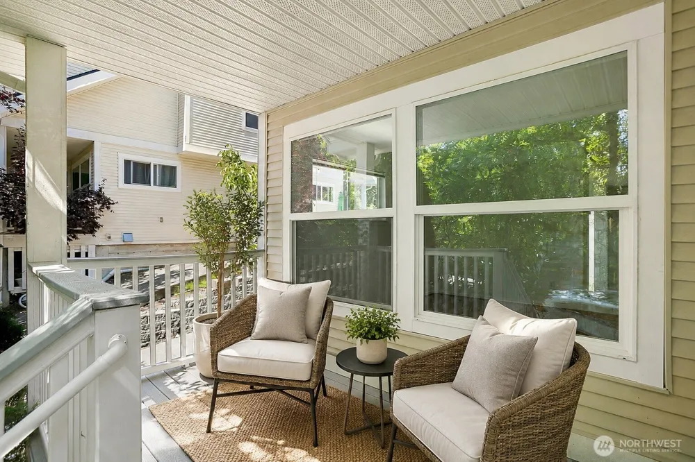3308 S Holly Place Seattle, WA 98118