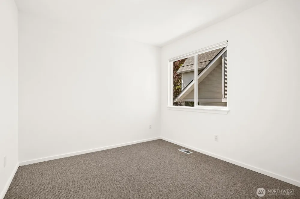 3308 S Holly Place Seattle, WA 98118