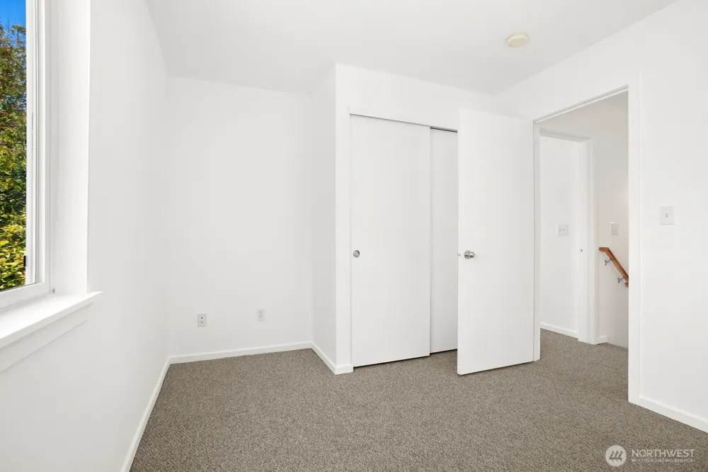 3308 S Holly Place Seattle, WA 98118