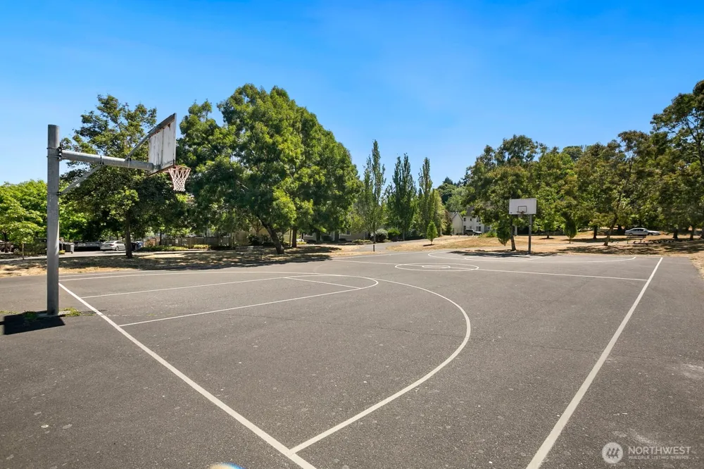 3308 S Holly Place Seattle, WA 98118