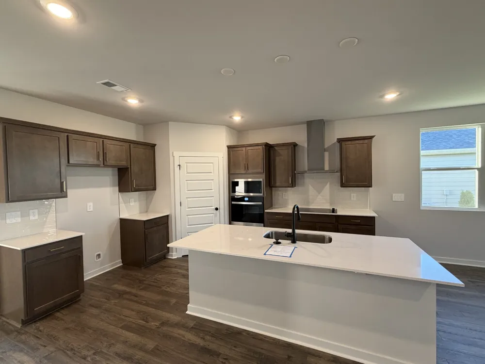 4028 Red Hawk Road Columbia, TN 38401