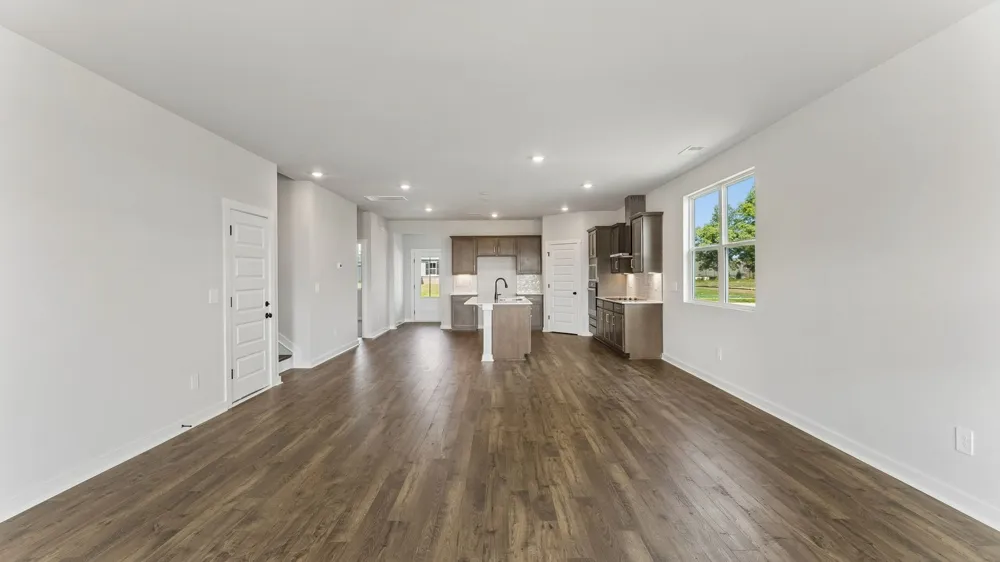 4028 Red Hawk Road Columbia, TN 38401