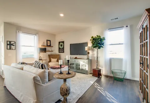 4045 Amelia Lane