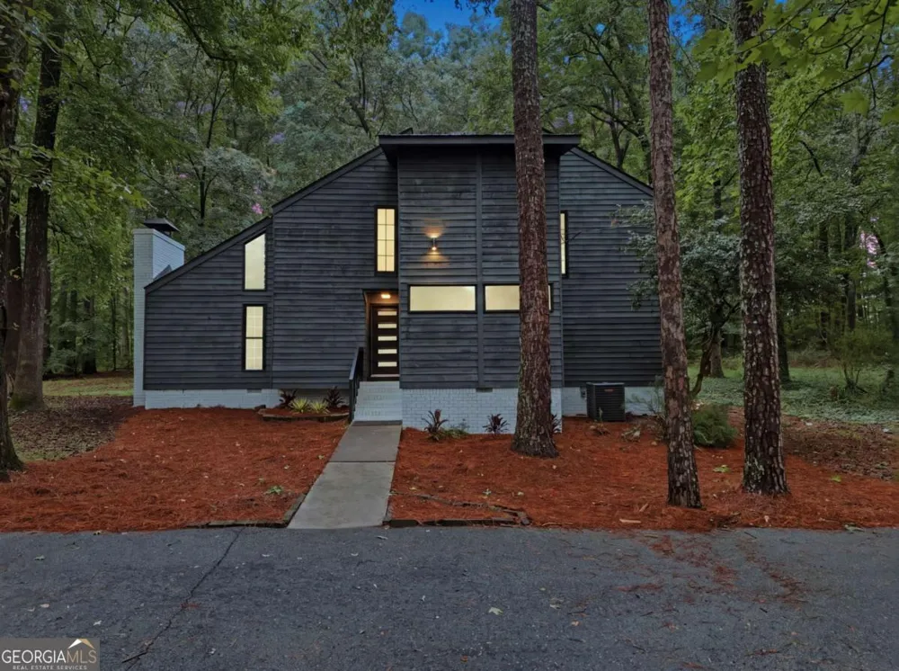 720 Twin Pines RD Covington, GA 30014