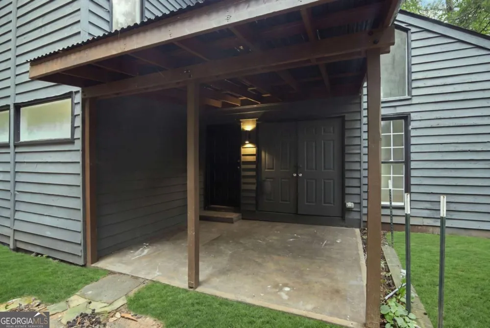 720 Twin Pines RD Covington, GA 30014