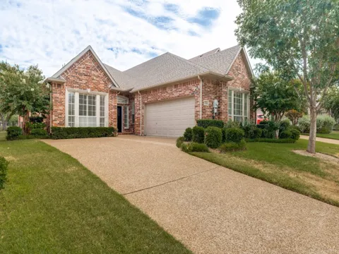 2544 Prestonwood Drive
