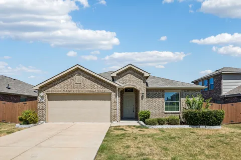 2938 Montrose Trail