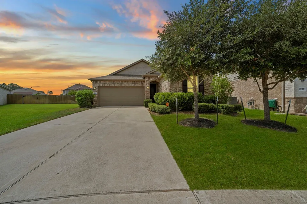 8908 Bear Mountain Court Magnolia, TX 77354