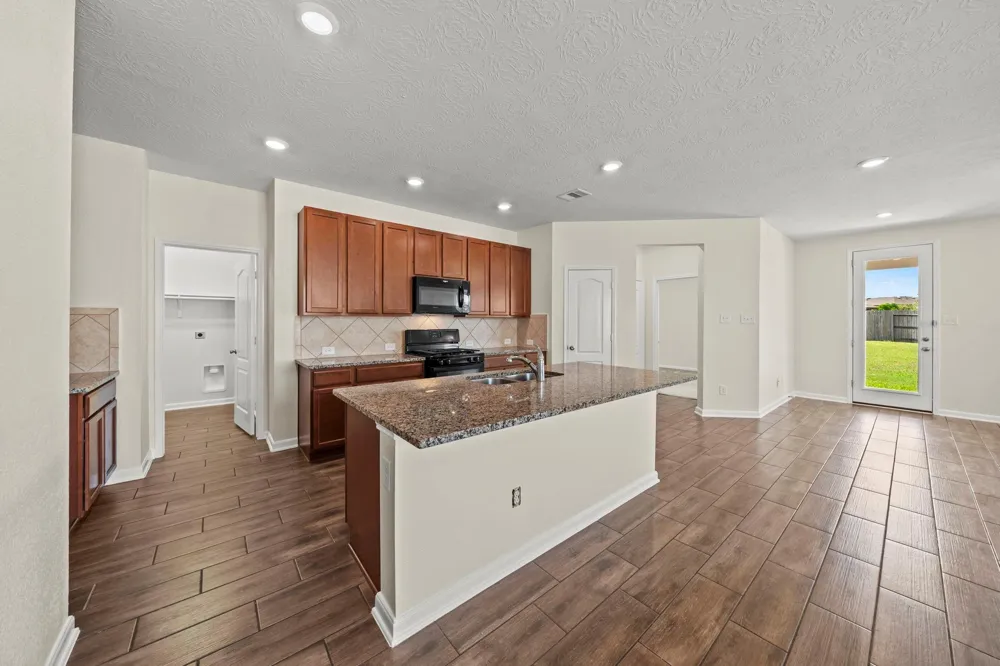 8908 Bear Mountain Court Magnolia, TX 77354