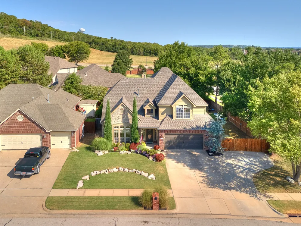 304 E Wichita Street Broken Arrow, OK 74012