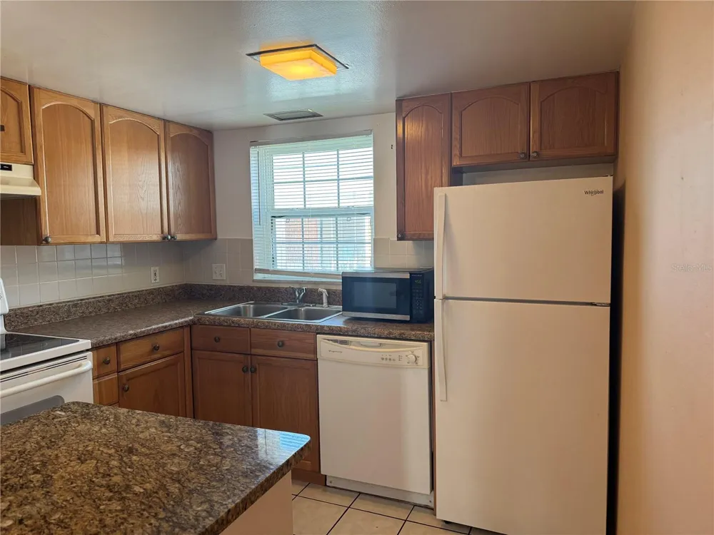 8542 10TH STREET #C St Petersburg, FL 33702
