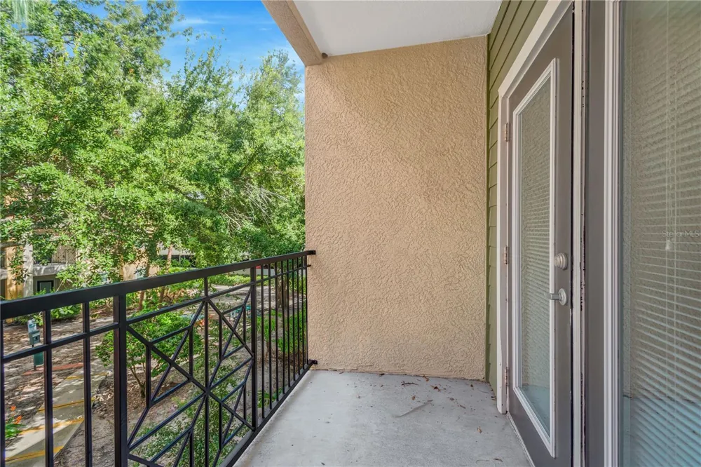 1810 E PALM AVENUE #5205 Tampa, FL 33605