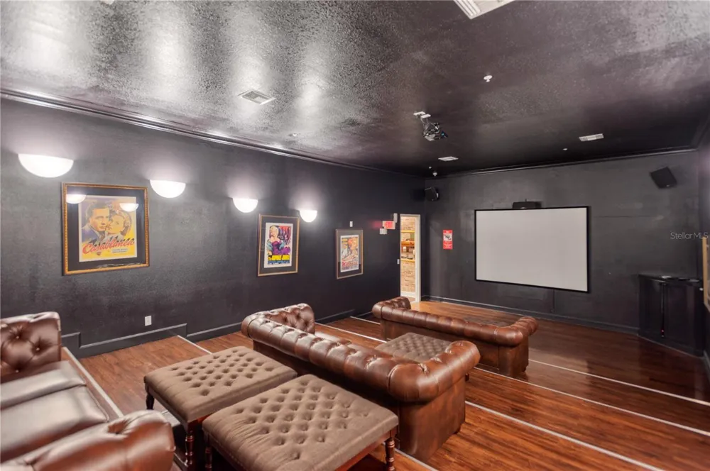 1810 E PALM AVENUE #5205 Tampa, FL 33605