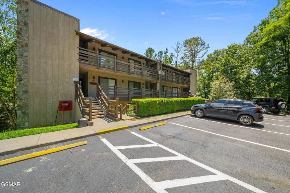 1081 Cove Road #APT 1011 Sevierville, TN 37876