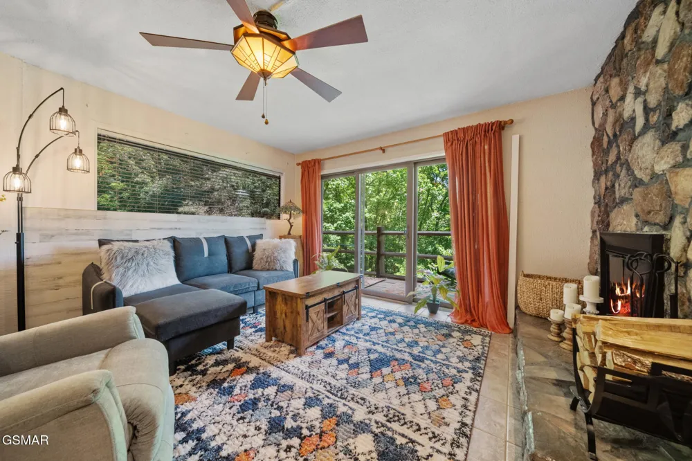 1081 Cove Road #APT 1011 Sevierville, TN 37876