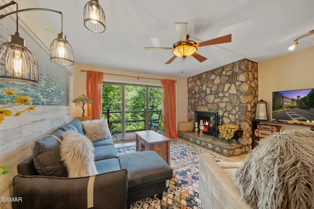 1081 Cove Road #APT 1011 Sevierville, TN 37876
