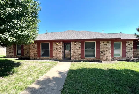 1 Peachtree Place