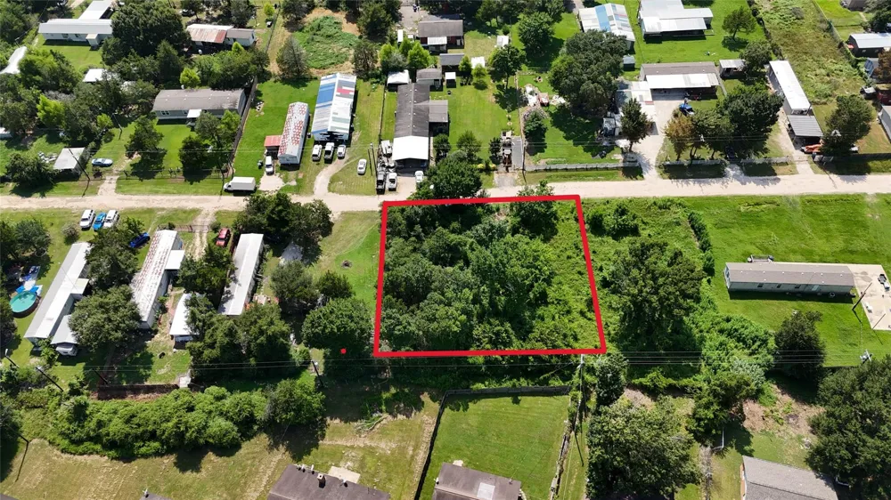 21765 San Fernando Drive Hempstead, TX 77445