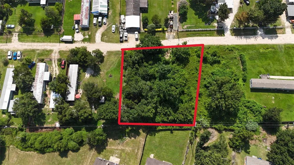21765 San Fernando Drive Hempstead, TX 77445