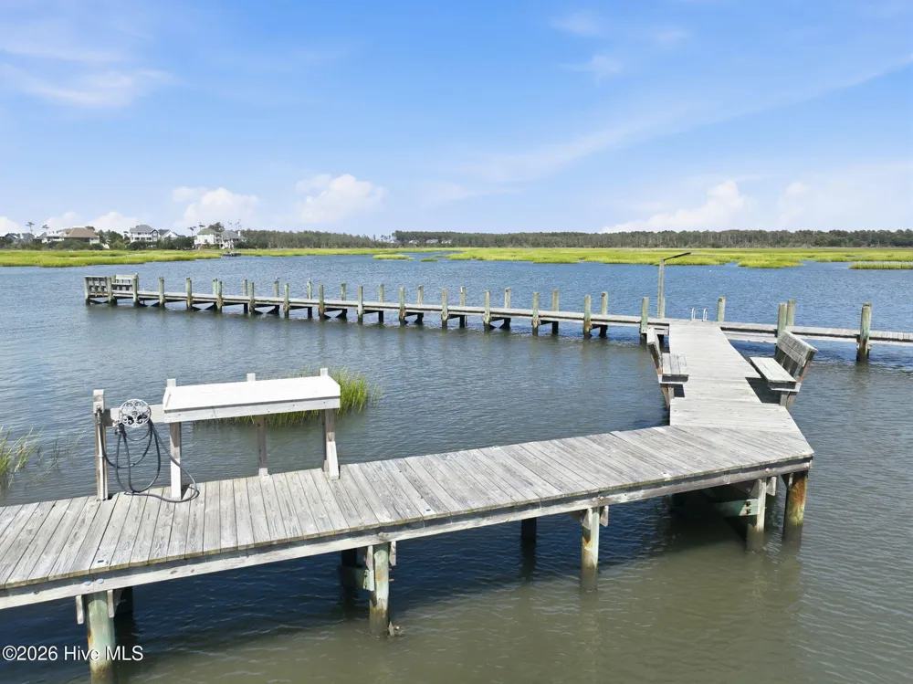 1504 Mainsail Road Morehead City, NC 28557