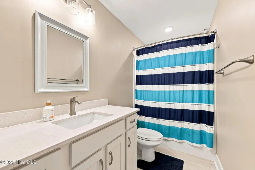 1504 Mainsail Road Morehead City, NC 28557