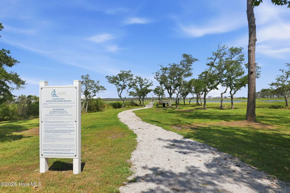 1504 Mainsail Road Morehead City, NC 28557
