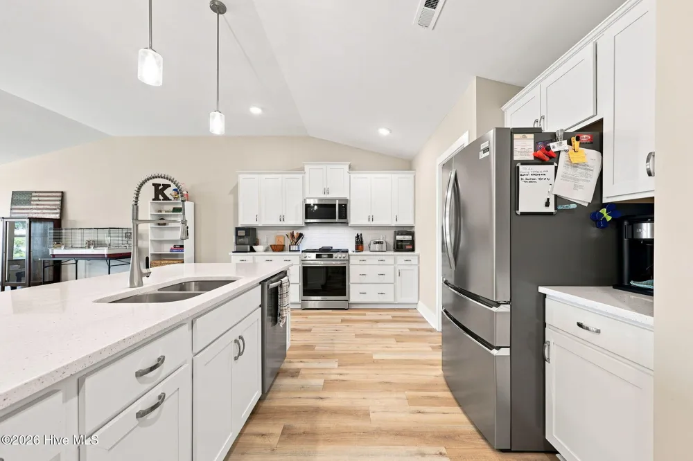 1504 Mainsail Road Morehead City, NC 28557