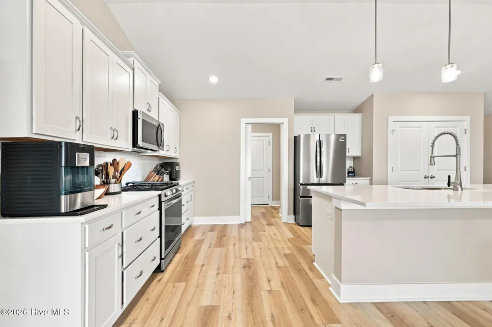 1504 Mainsail Road Morehead City, NC 28557