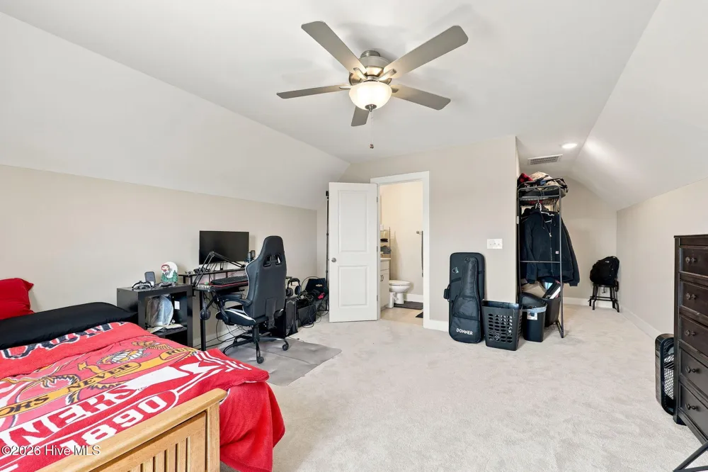 1504 Mainsail Road Morehead City, NC 28557