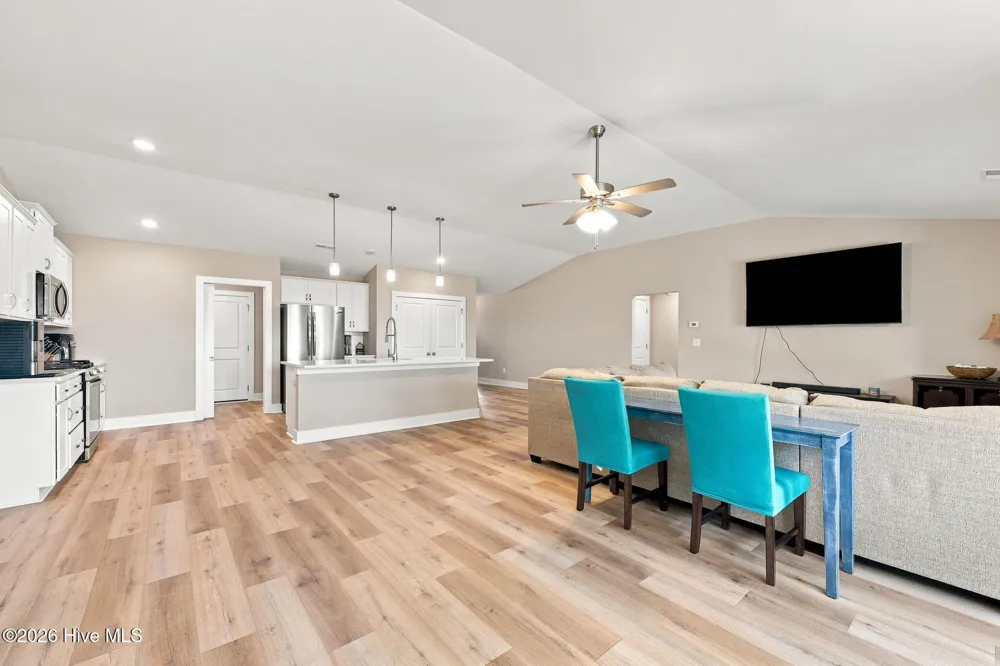 1504 Mainsail Road Morehead City, NC 28557