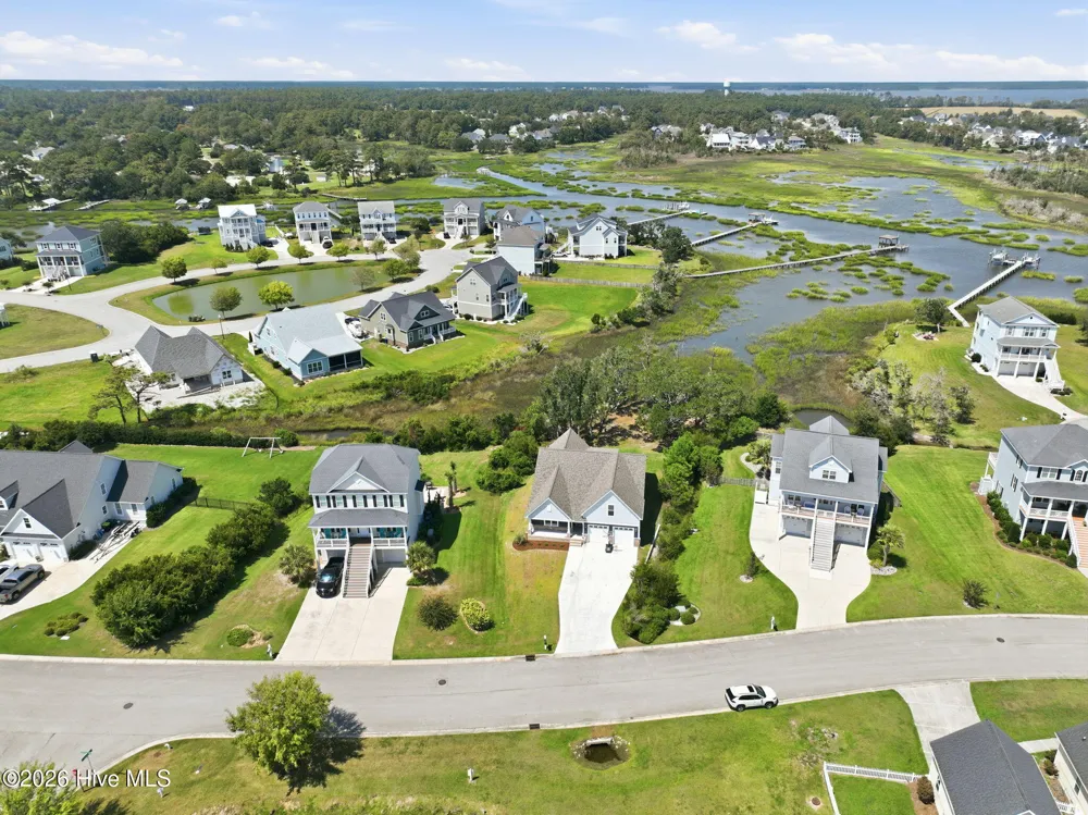 1504 Mainsail Road Morehead City, NC 28557