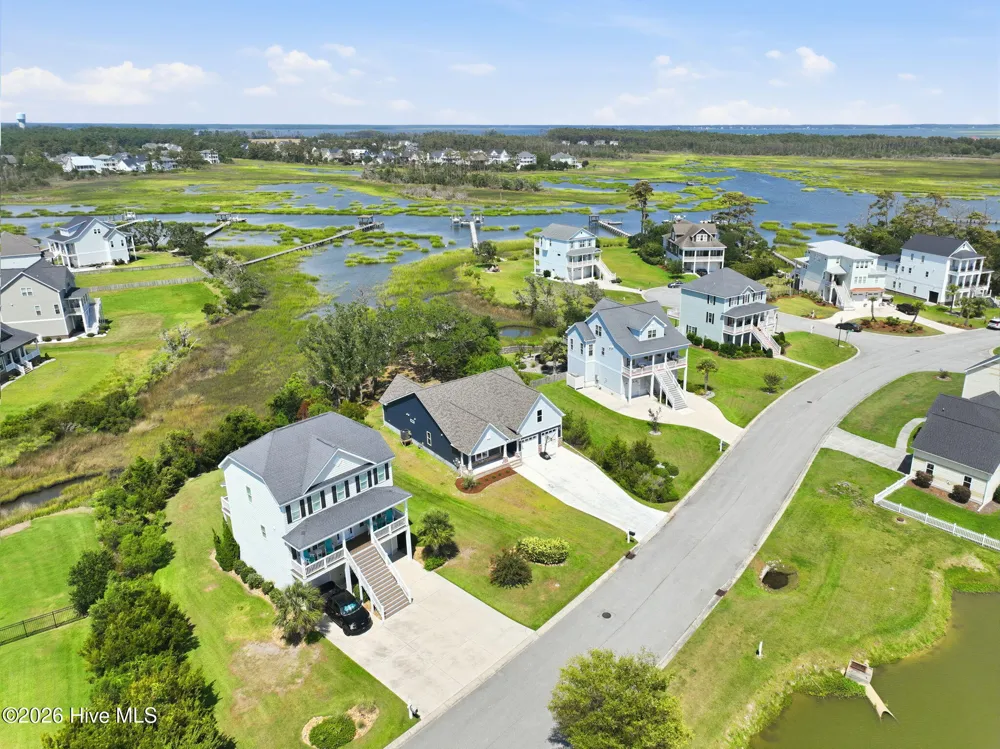 1504 Mainsail Road Morehead City, NC 28557