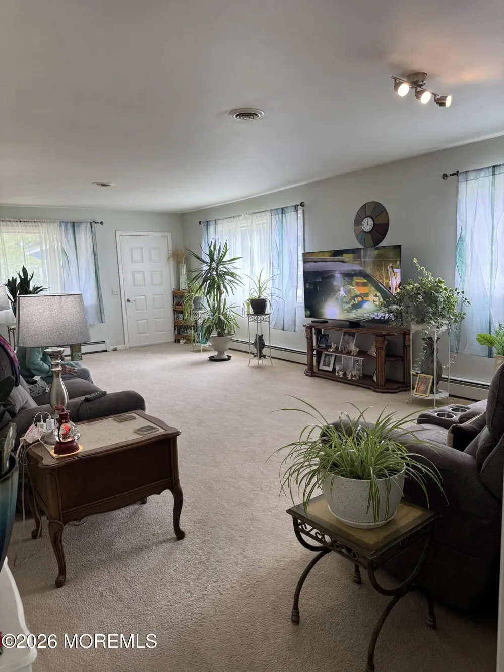 179 Biabou Drive Toms River, NJ 08757
