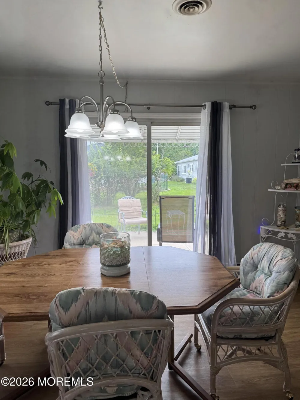 179 Biabou Drive Toms River, NJ 08757