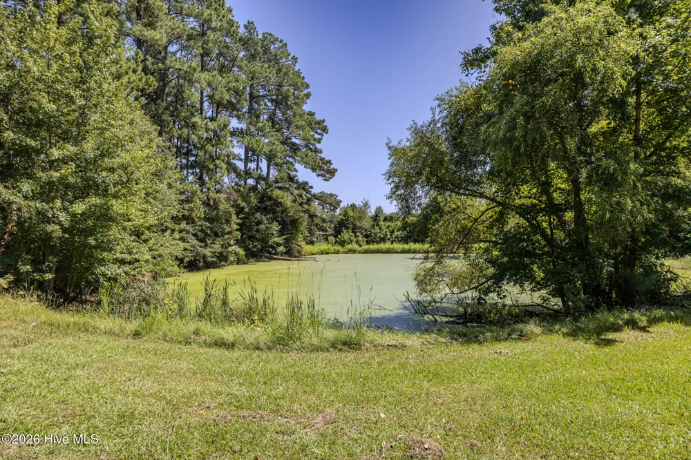 602 E Gertrude Street Fairmont, NC 28340