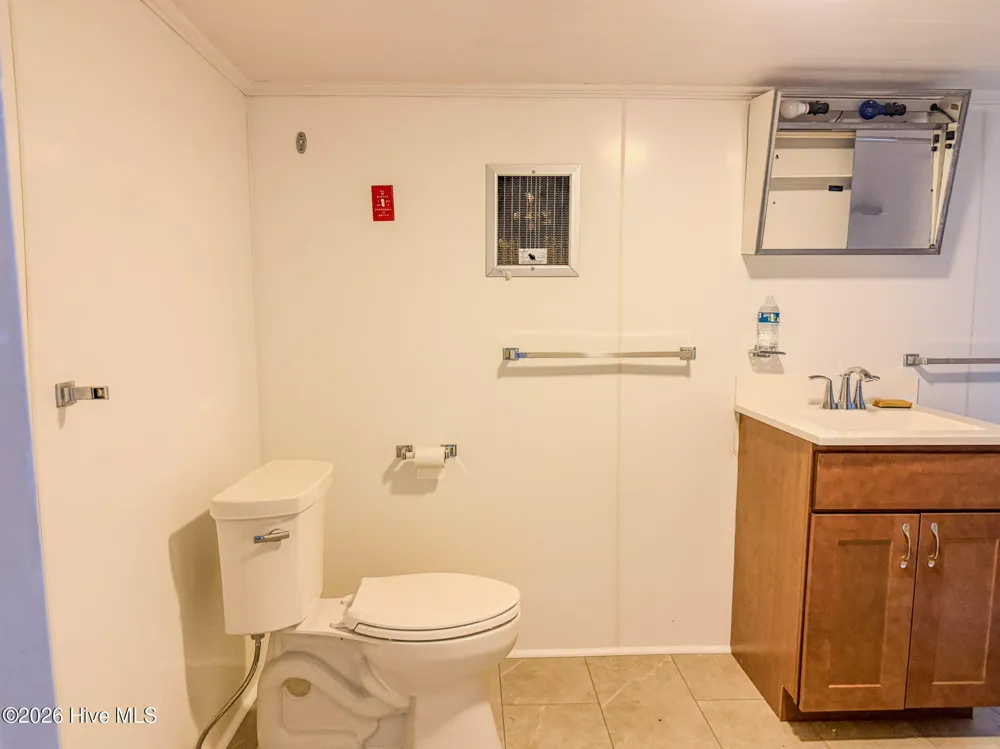 602 E Gertrude Street Fairmont, NC 28340