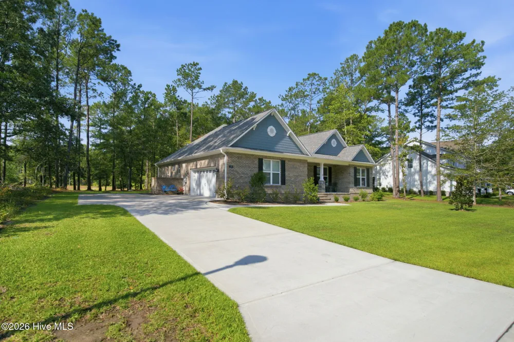 579 Hearthside Drive SE Bolivia, NC 28422