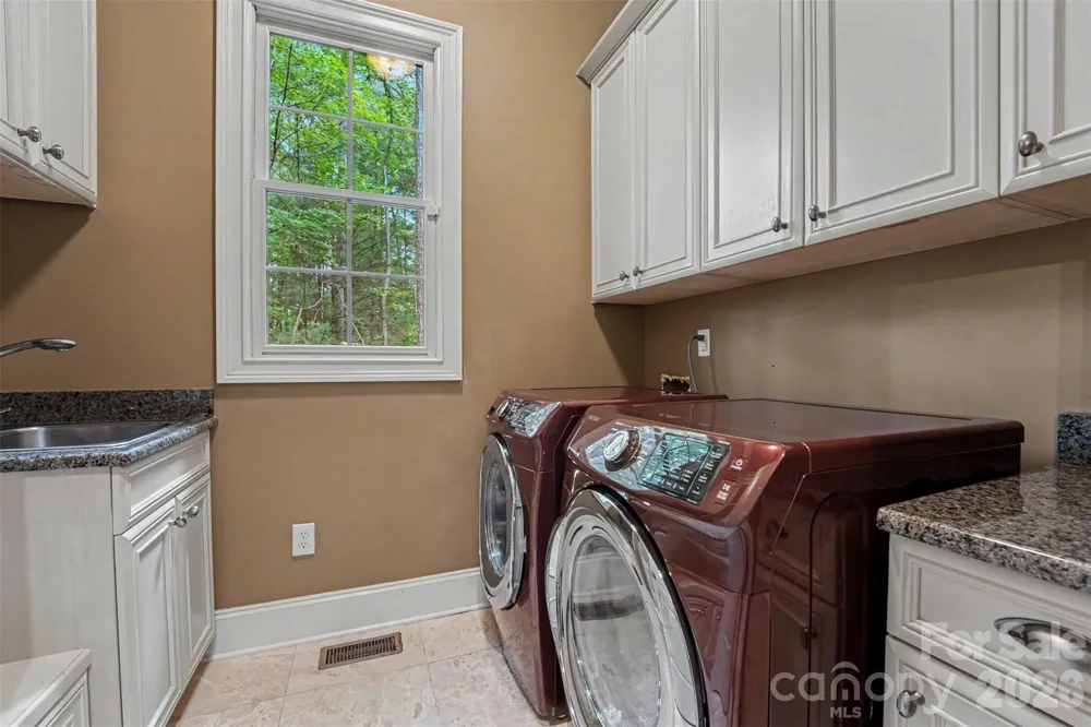 7484 Cottonwood Drive Denver, NC 28037